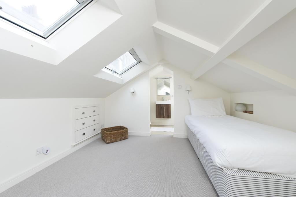 Perfect Kensington Mews House - Quiet Location Londra