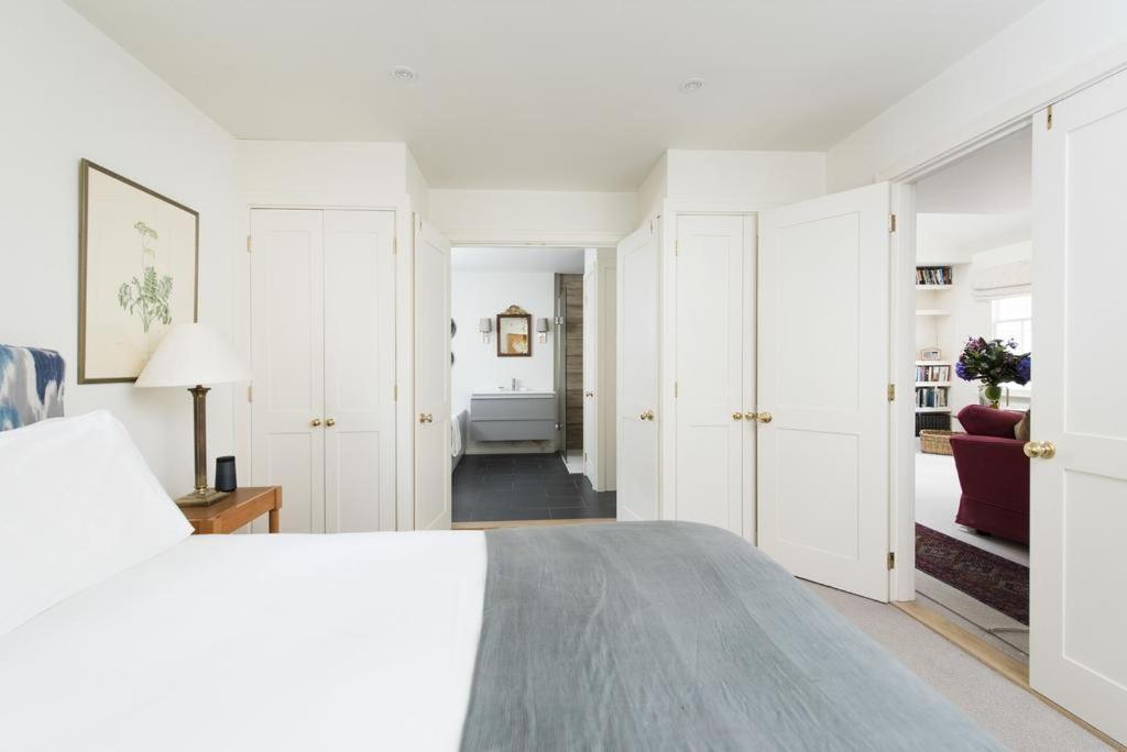 Perfect Kensington Mews House - Quiet Location Casa vacanze Londra